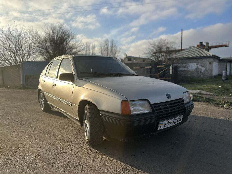 Opel Kadett на автоматі!