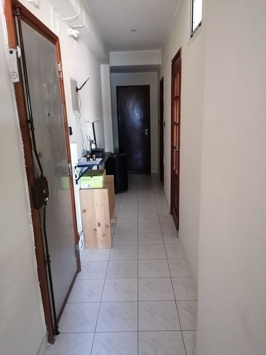 Quarto Pontinha Metro Ar Condicionado