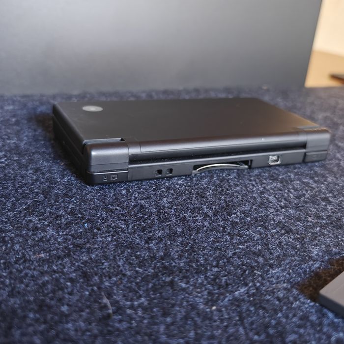 Nintendo DSi + 20 jogos