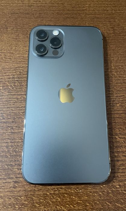 Iphone 12 Pro super stan