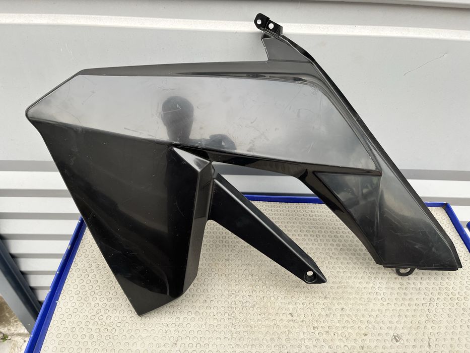 Lewy boczek aprilia sx 50 nowy ori