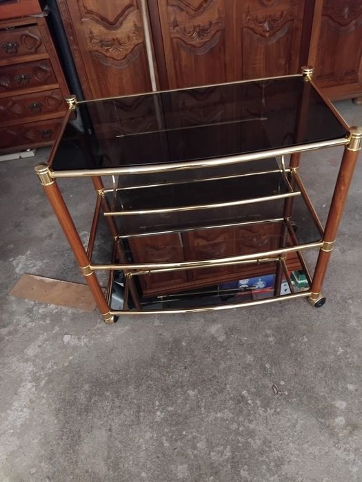 Mesa de  apoio em vidro