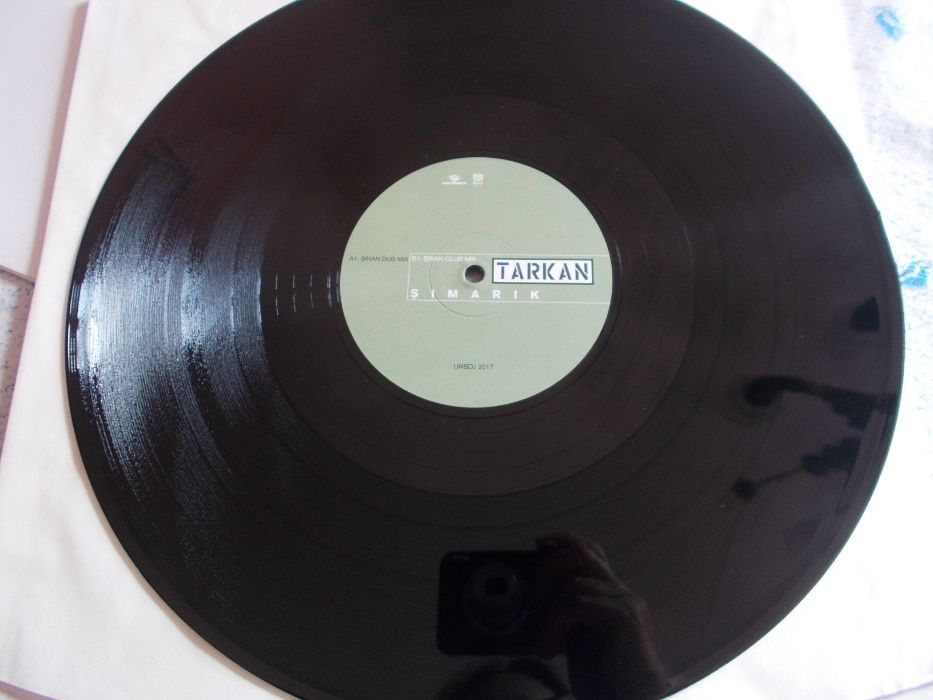 Tarkan simarik e bucege vinil