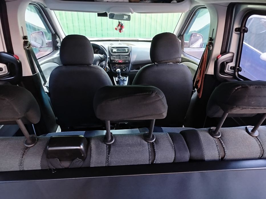 Продаж автомобіль Fiat Doblo Panorama