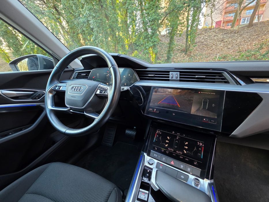 Audi E-tron 230kW 50 - CESJA - Bezwypadkowy! Okazja!
