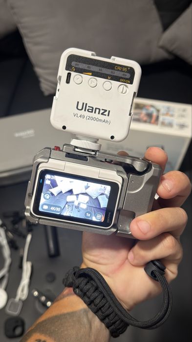 Insta 360 go ultra semi nova com varios acessorios e garantia