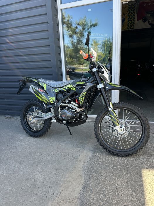 Мотоцикл BSE J4 Enduro