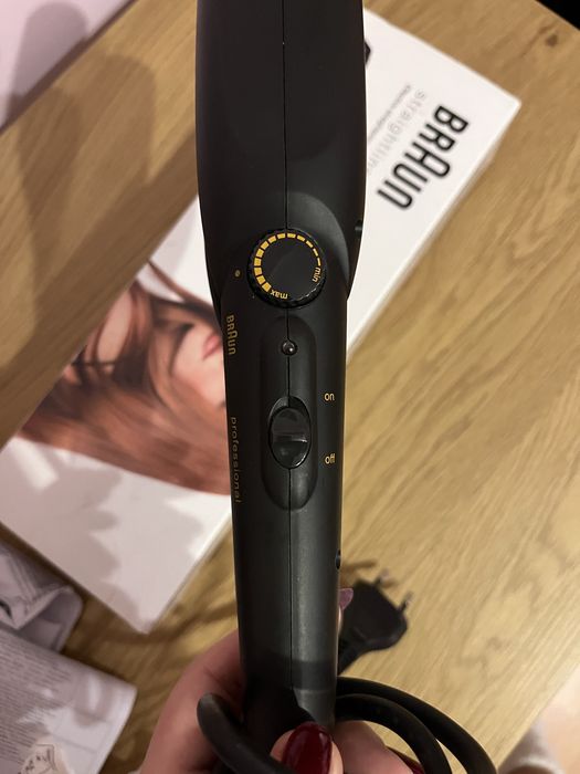 Випрямляч для волосся BRAUN  professional