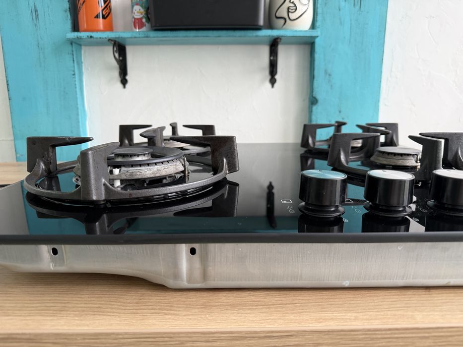 Варильна поверхня газова Electrolux KGG6437K