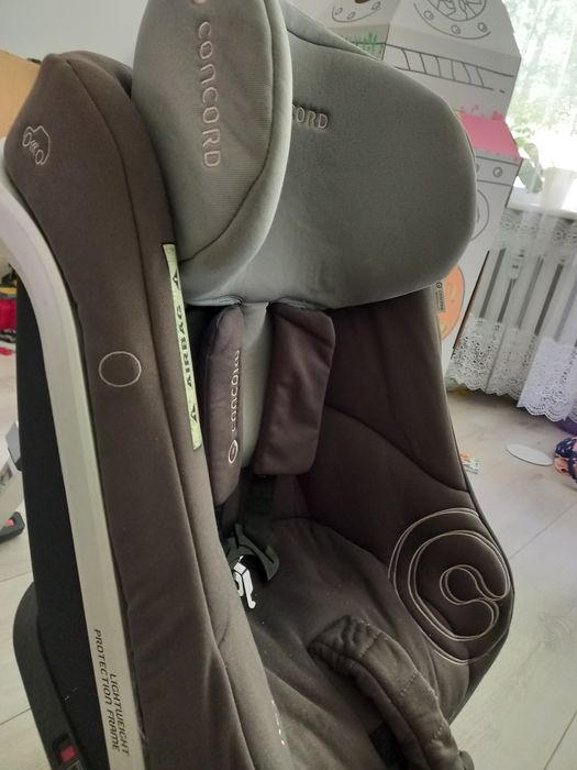 Foteliki samochodowy Concord