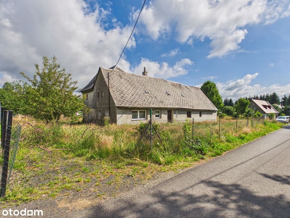 Działka budowlana 1400 m² z MPZP i pełnymi mediami Pobiedna