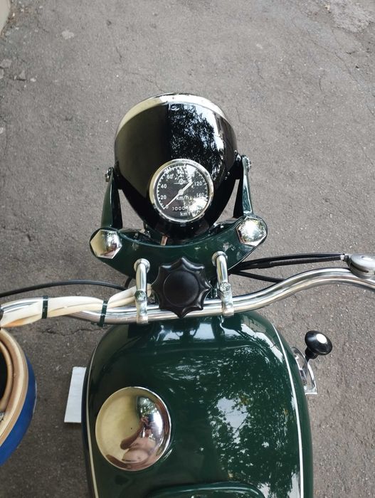 Продам мотоцикл ИЖ 49