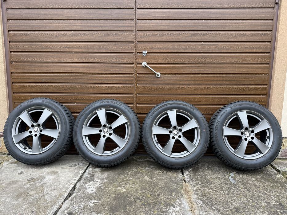 Зимові шини NEXEN WINGUARD win Spike 3 з дисками 225/60 R18