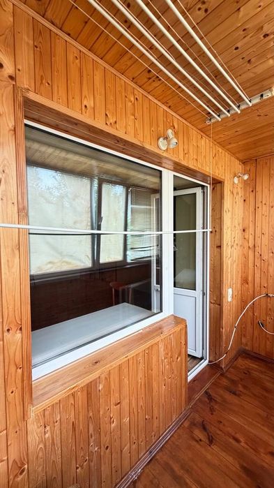 Вигідна ціна за 1к квартиру, 57м2. Перший поверх. Терміново.