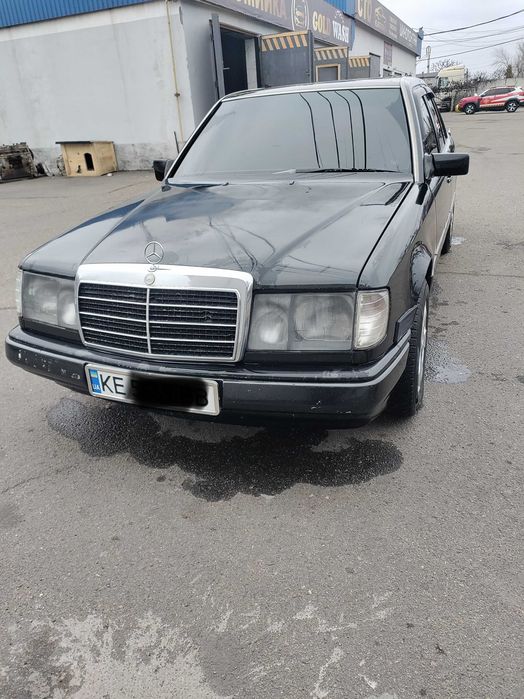 Mercedes Benz w124