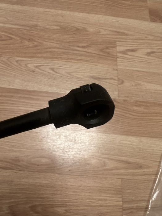 Амортизатор капота Renault Kangoo,Mercedes Citan.2013-2020.654706489R.