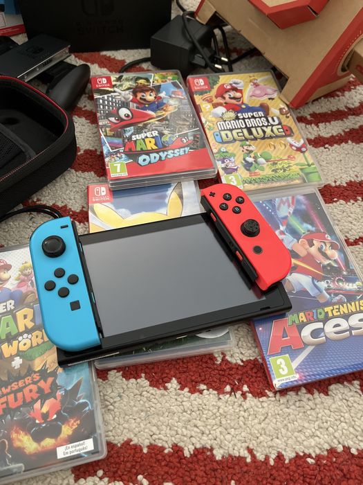 Nintendo Switch V1 + bolsa + 6 Jogos + Nintendo Labo