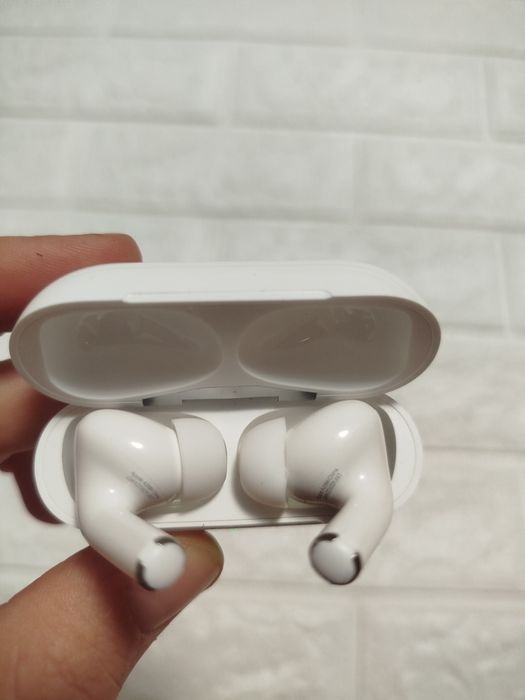 Airpods pro 2 розпродаж