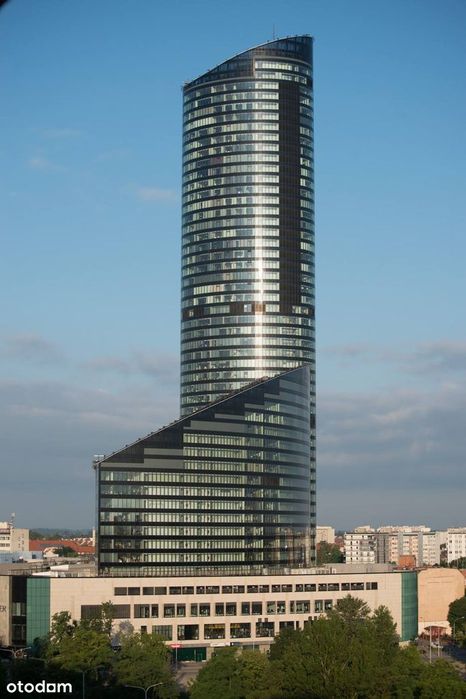 OKAZJA! Prestiżowa przestrzeń biurowa w Sky Tower – sercu Wrocławia