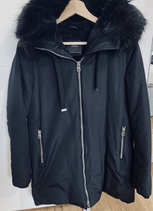 Piękny zimowy płaszcz Zara, ciepła czarna damska parka