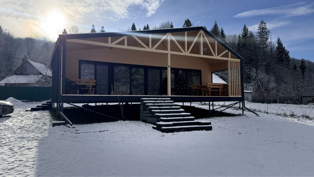 Будиночок в Шешорах