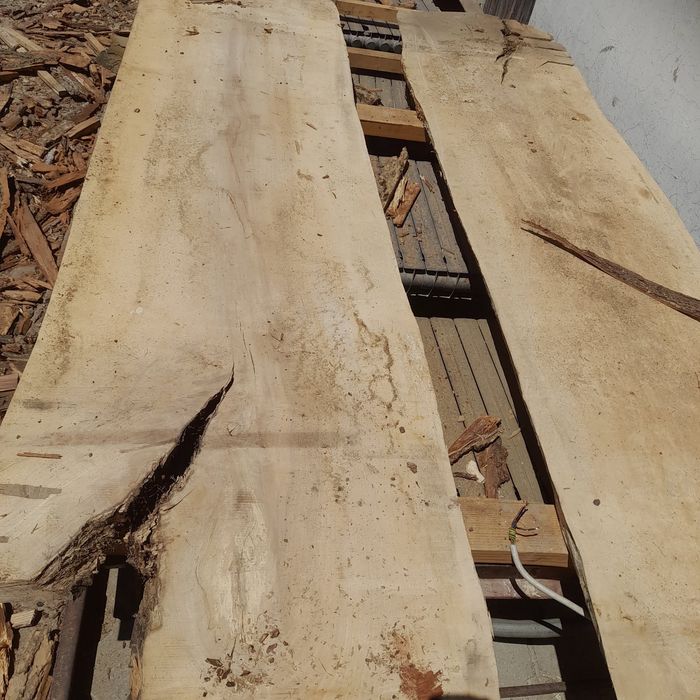 Deski jaworowe po suszarni