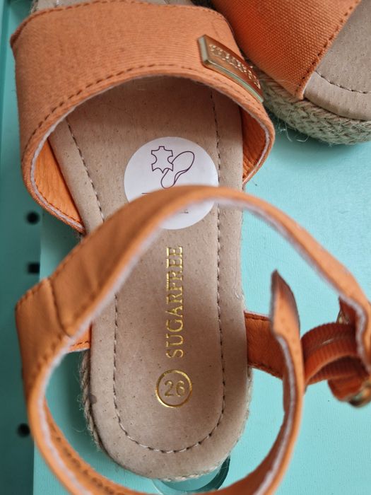 Sandały sandałki sugarfree 26 nowe