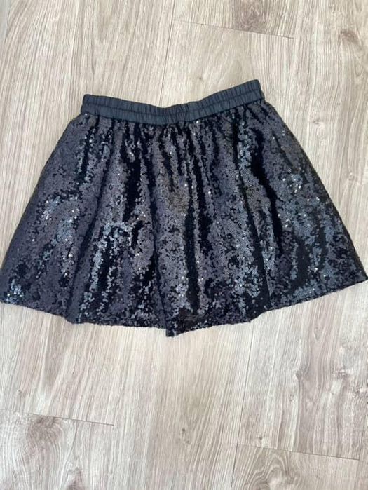 Спідничка для дівчинки.