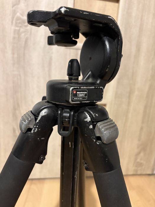 Statyw Manfrotto + głowica