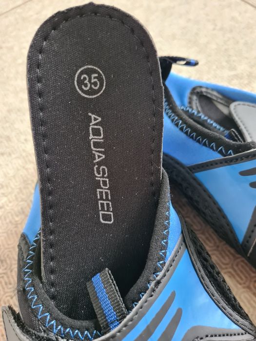 Nowe buty do wody Aquaspeed r. 35