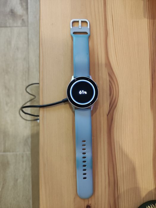 Galaxy Watch Active 2 Wi-Fi 40mm, Alumínio