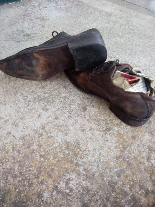 Sapatos de homem em pele, quase novos!