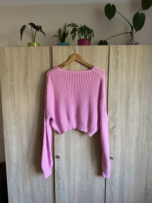 Sweter damski do pasa