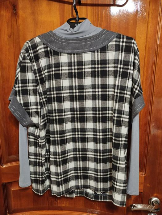 Женский брючный костюм