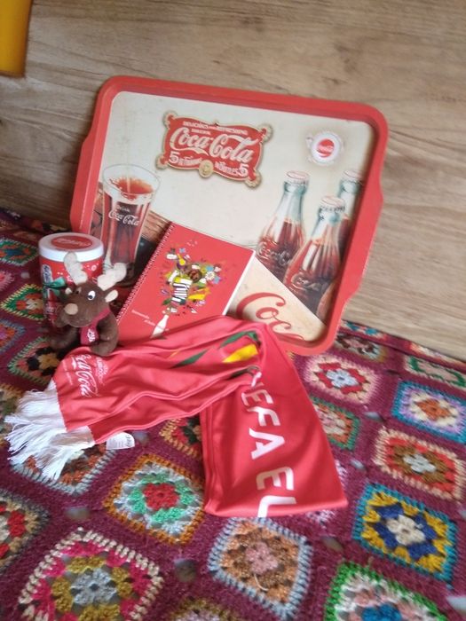 Colecção  de artigos publicitários  da Coca-Cola.