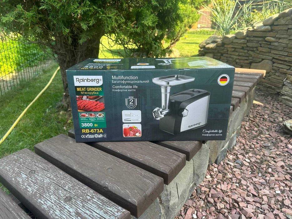 ‼️ Профессиональная электромясорубка мясорубка 3800W с соковыжималкой.