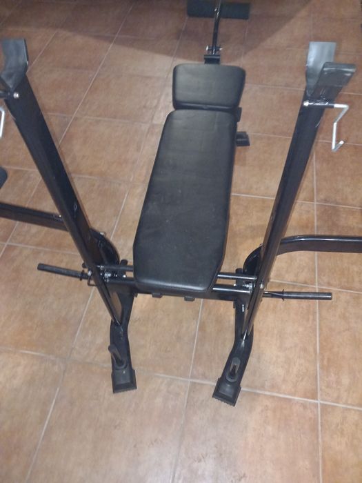 Banco multifunções