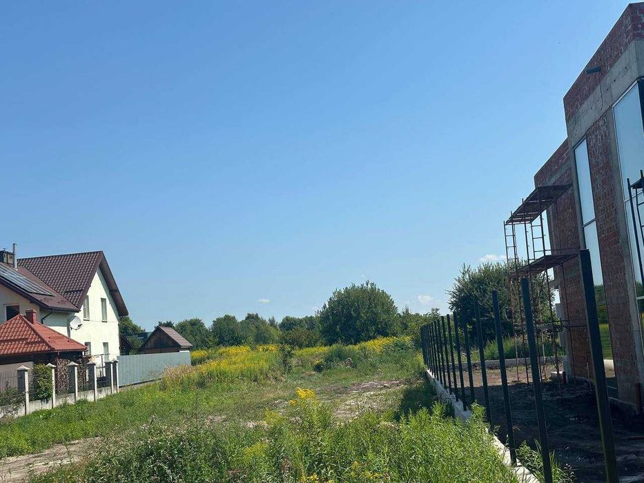 Продаж землі Зубра в затишному місці