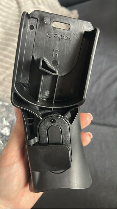 Adapter cybex priam 4.0 prawy