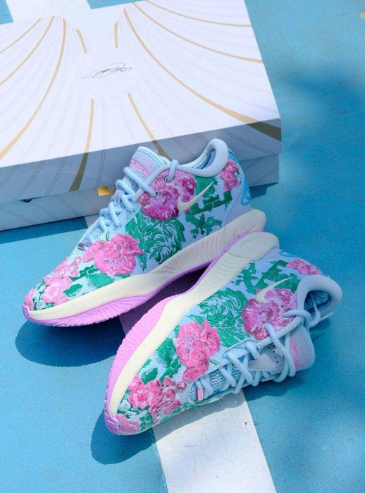 Оригінальні баскетбольні кросівки Nike Lebron 21  Grandmas Couch Pack