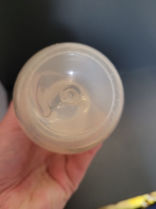 Продам бутилочку, пляшечку Philips Avent Natural 260мл