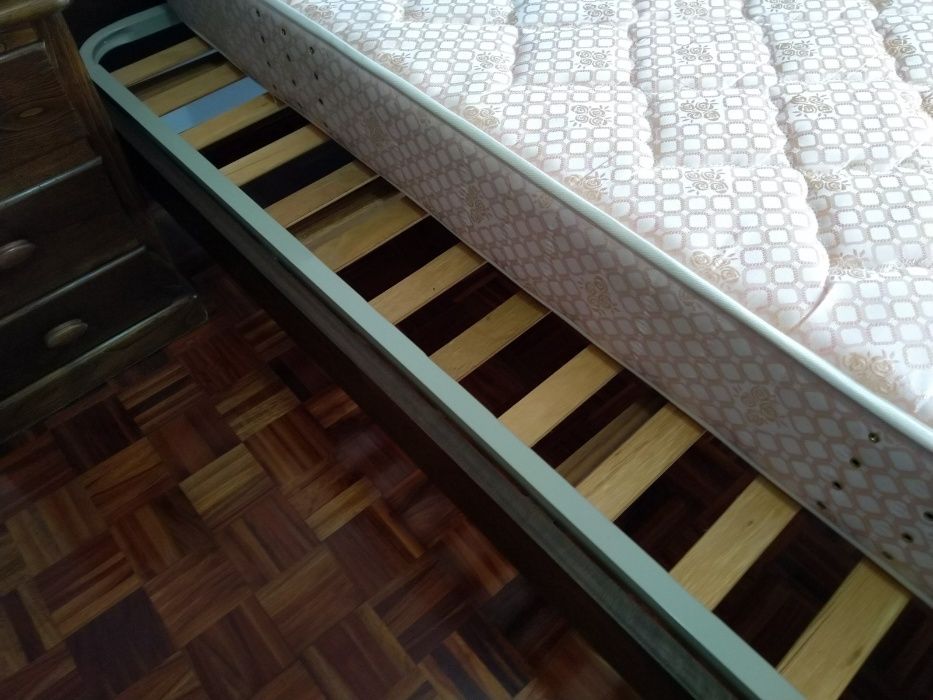 QUARTO COMPLETO _ Madeira de Castanho . Maciça