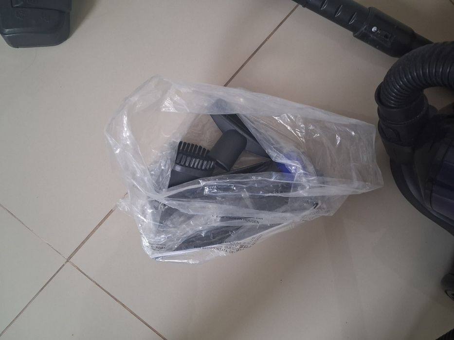 Odkurzacz Zeegma bezworkowy