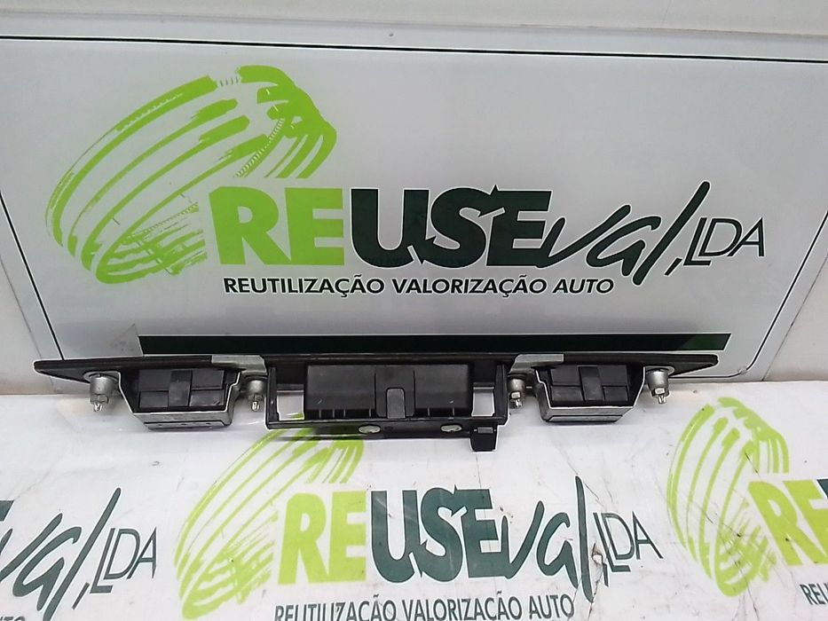Embelezador Tampa Mala/Farolim Matricula Audi A6 Avant (4F5, C6)