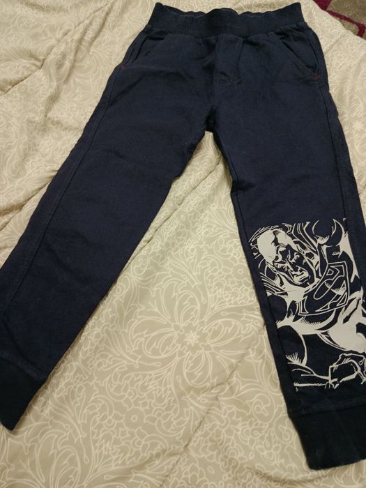 Спортивні штани, Superman