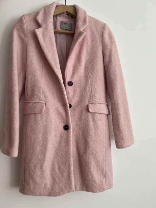Пудрове демісезонне пальто Bershka S/26
