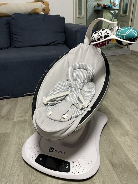 Крісло-гойдалка 4moms mamaroo classic grey, заколисуючий центр