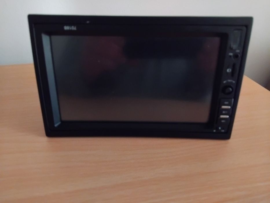 Radio mp5 com câmara de marcha atrás