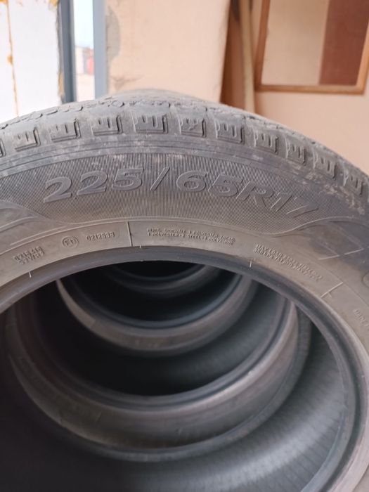 Шини лето r18/65/225