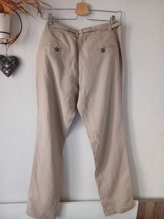 Beżowe spodnie z dodatkiem lnu